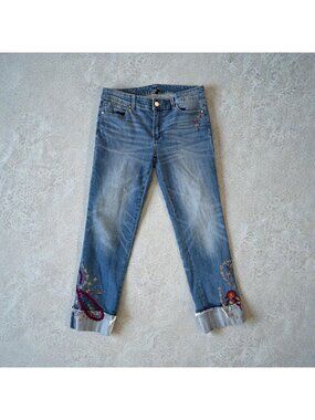 WHITE HOUSE BLACK MARKET WHBM Embroidered Slim Crop Jeans Size 6